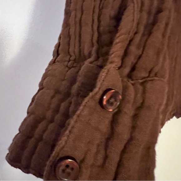 Urban Outfitters Button Up Top - Picture 2 of 8